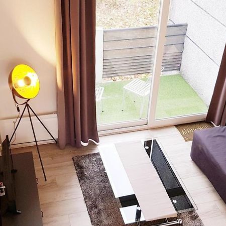 Appartement Cinema Aux Portes Du Futuroscope 沙斯讷伊迪普瓦图 外观 照片